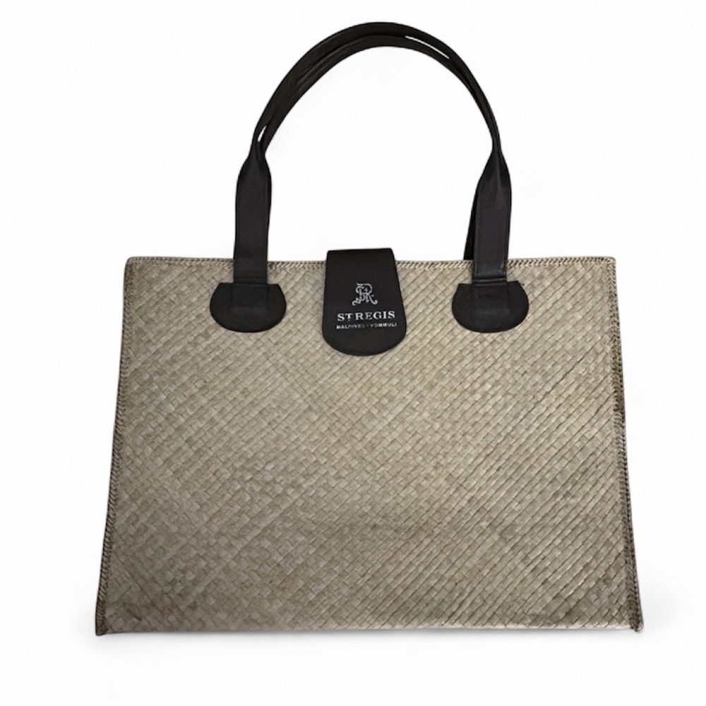 Vintage St Regis Maldives * Vommuli Straw Tote
